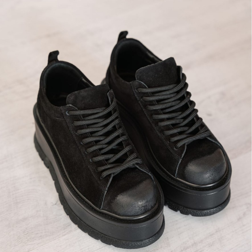 *. Sneakers - Medellin - Velur Black